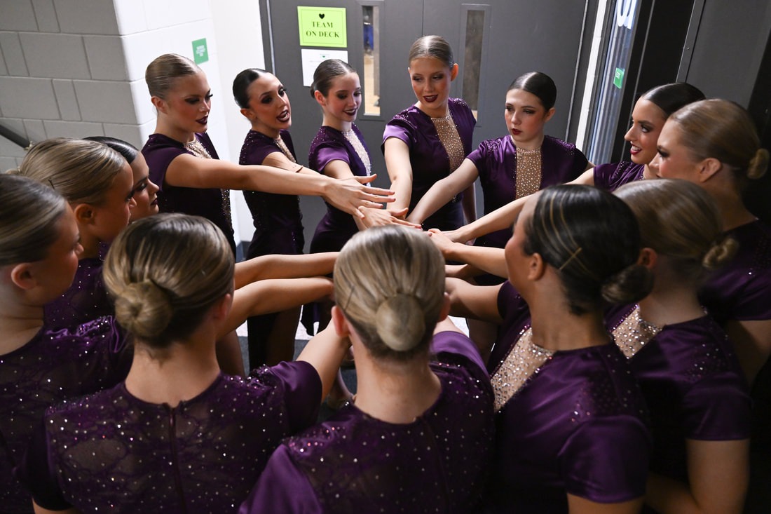 Dance Team | Minnesota - EASTVIEW LDT